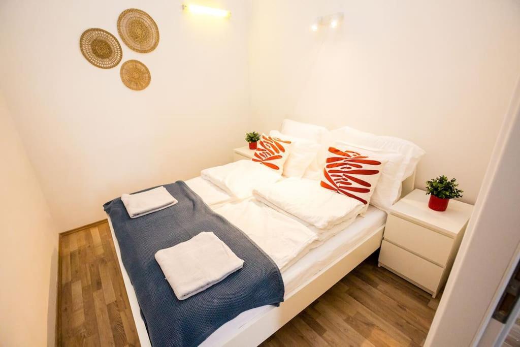 Opera Apartment Budapest With Three Bedroom W Ac Budapeste Exterior foto